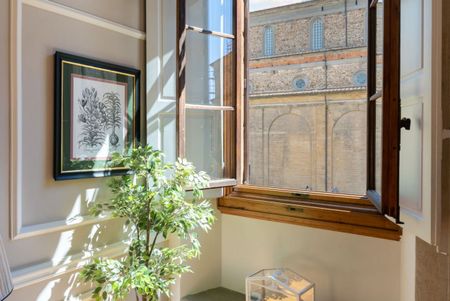Piazza San Lorenzo - Photo 4