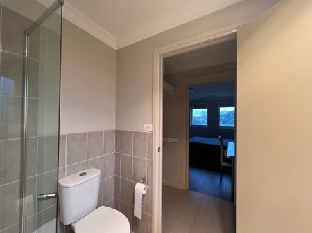 Gladesville - Photo 5