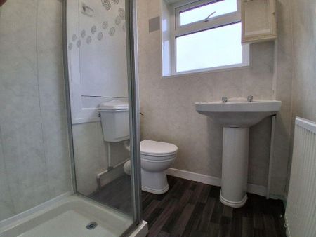 2 bedroom terraced house to rent - Photo 5