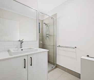 New unit in heart of Buderim - Photo 2