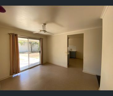 31 Yeates Street, Moranbah, Qld 4744 - Photo 2