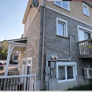 Condo a louer Grand 3 1/2 - Photo 2