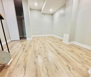 For Lease - 275 Broadview Avenue Unit# 206, Toronto, Ontario - Photo 3