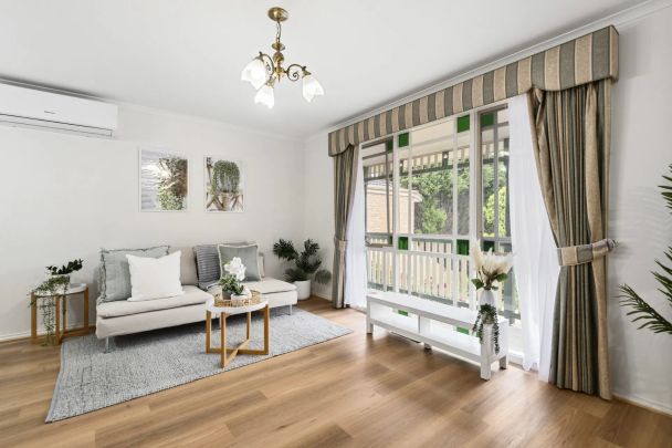 Perfect family proportions in the exclusive 'Croydon Hills' pocket - Photo 1