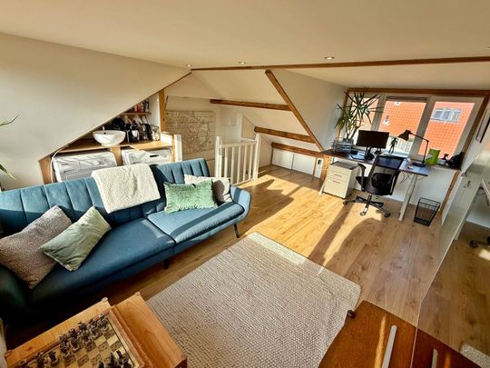 Huis te huur: Reigerstraat 144 2025 XH Haarlem - Photo 1