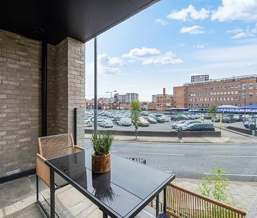 Studio to rent - Photo 1