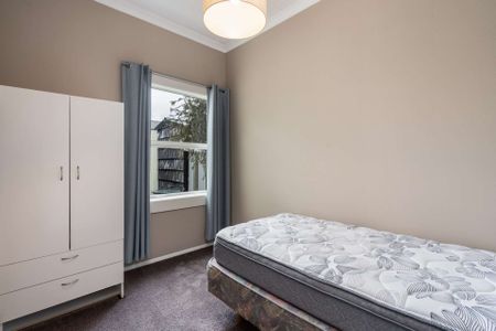 Charming 2-Bedroom House at 5 Ajax Street, St Kilda - Photo 5