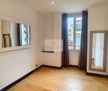 Location Appartement 2 pièces 50m² NICE 06000 - Photo 2
