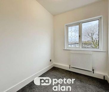 Tairfelin, Bridgend, CF31 - Photo 1