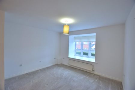 Lauder Way, Pelaw, NE10 - Photo 4