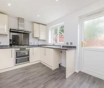 3 bed House To Let - Photo 6