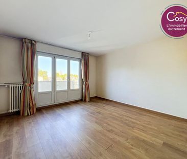 Location Appartement 3 pièces 110m² SOISSONS 02200 - Photo 2