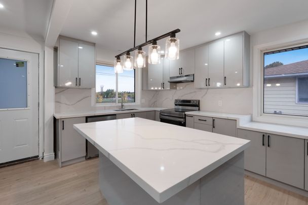 For Lease - 210 MACKAN Street Unit# UPPER, Thorold, Ontario - Photo 1