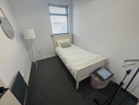 23 Strand Road, Portstewart, BT55 7LS - Photo 3