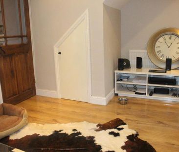 2 bedroom terraced house to rent - Photo 2