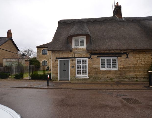 Station Road, Nassington - Photo 1