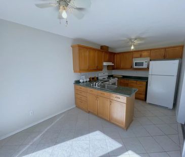 For Lease - 111 Athabaska Road, Barrie, Ontario - Photo 5