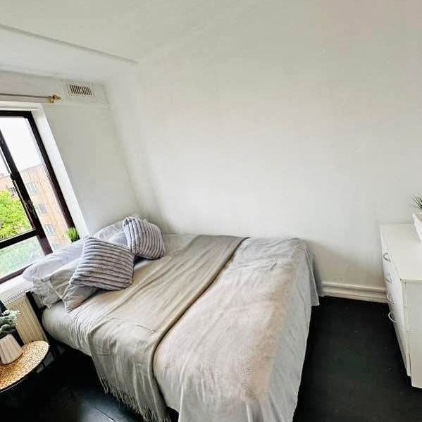 Room in a Shared Flat, Ashmount Road, N15 - Photo 1