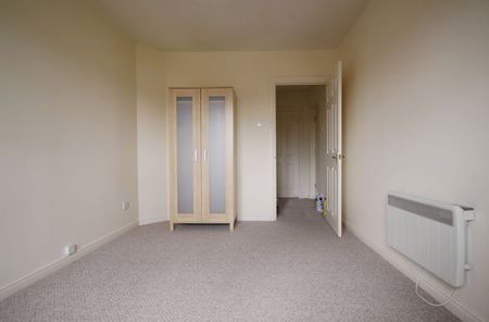 1 Bed Flat, Darlington Court, SE6 - Photo 4