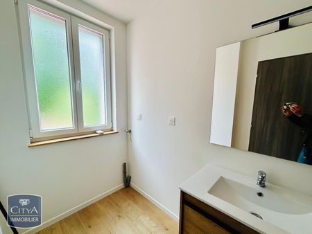 Location Maison 4 pièces 70m² MERVILLE 59660 - Photo 2