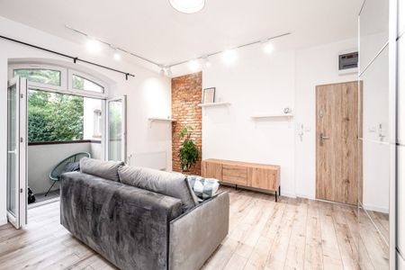 Przytulna kawalerka w centrum–cisza, styl i wygoda 32 m² - Photo 2