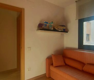 Piso de alquiler en Carrer Josep Maria de Sagarra, Font Verda - Photo 4