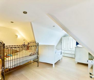 2 Bed Semi-Detached House, Highfield Road, NW11 - Photo 5