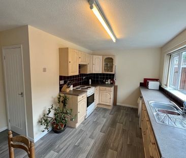 Woodlands Way - Photo 2