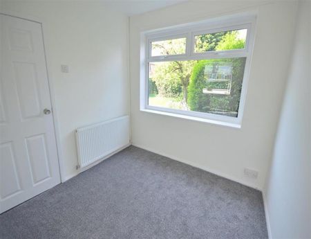 Wythenshawe Road, Manchester - Photo 4