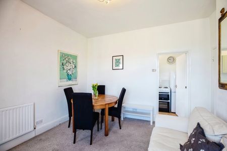 1 Bed Flat, Vancouver Road, SE23 - Photo 3
