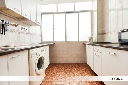 Calle Castillo de Alcalá de Guadaira, Sevilla, Andalusia 41013 - Photo 4