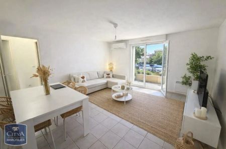Appartement à louer 2 pièces 49.69m² - Photo 2