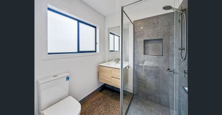 AS NEW & PREMIUM HIGH QUALITY ROOMING HOUSE - x 2 ROOMS AVAILABLE - Photo 2