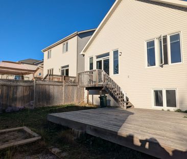 For Lease - 764 Fletcher Circle, Kanata, Ontario - Photo 1