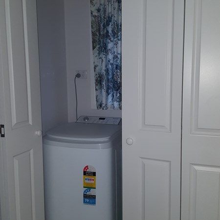 2-bedroom shared granny flat, David Crescent - Photo 3