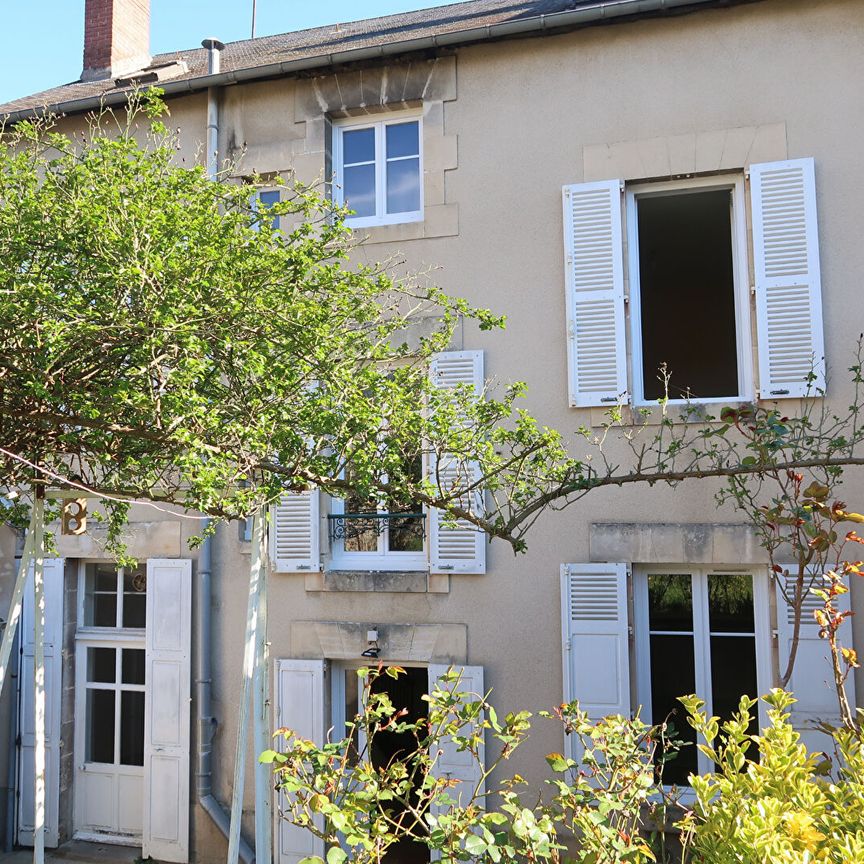 Avenue de la Révolution - maison 5 chambres - Photo 1