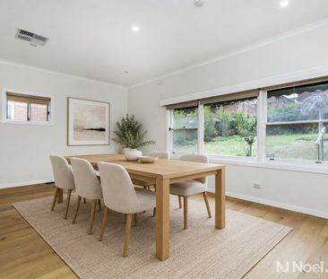 14 Cuthbert Street, BULLEEN - Photo 1
