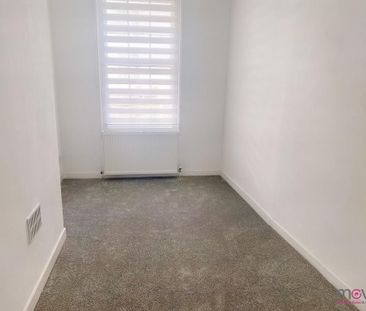 1 bedroom in a house share to rent - Photo 6