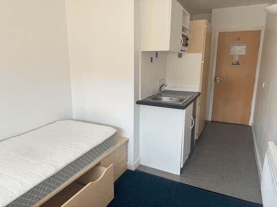 Dunn House Student Accommodation, Sunderland - Photo 1