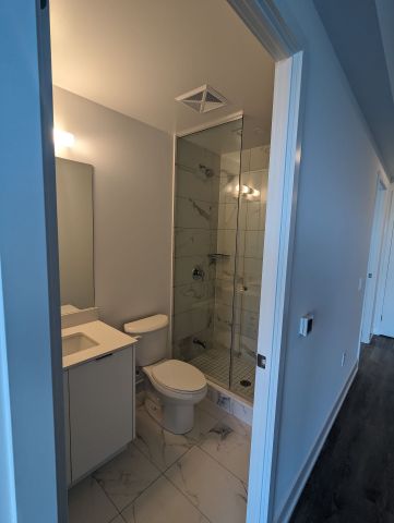 For Lease - 202 Burnhamthorpe Road Unit# 1607, Mississauga, Ontario - Photo 3