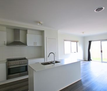 Spacious, Modern, and Ready to Move In - Photo 6