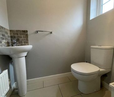 2 bedroom townhouse to rent - Photo 5