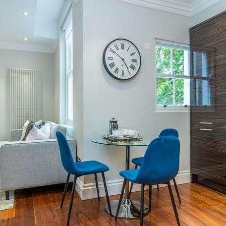 Garden House, - Kensington Gardens Square, London, W2 - Photo 1