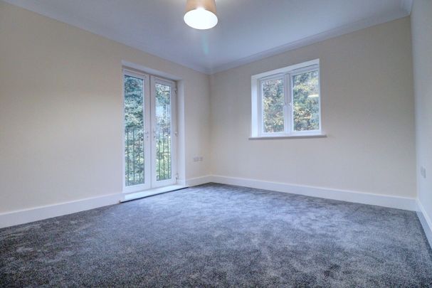 2 bedroom flat to rent, - Photo 1