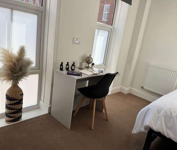 Friar Gate - Photo 4