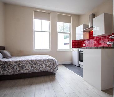 Studio to rent - Photo 3