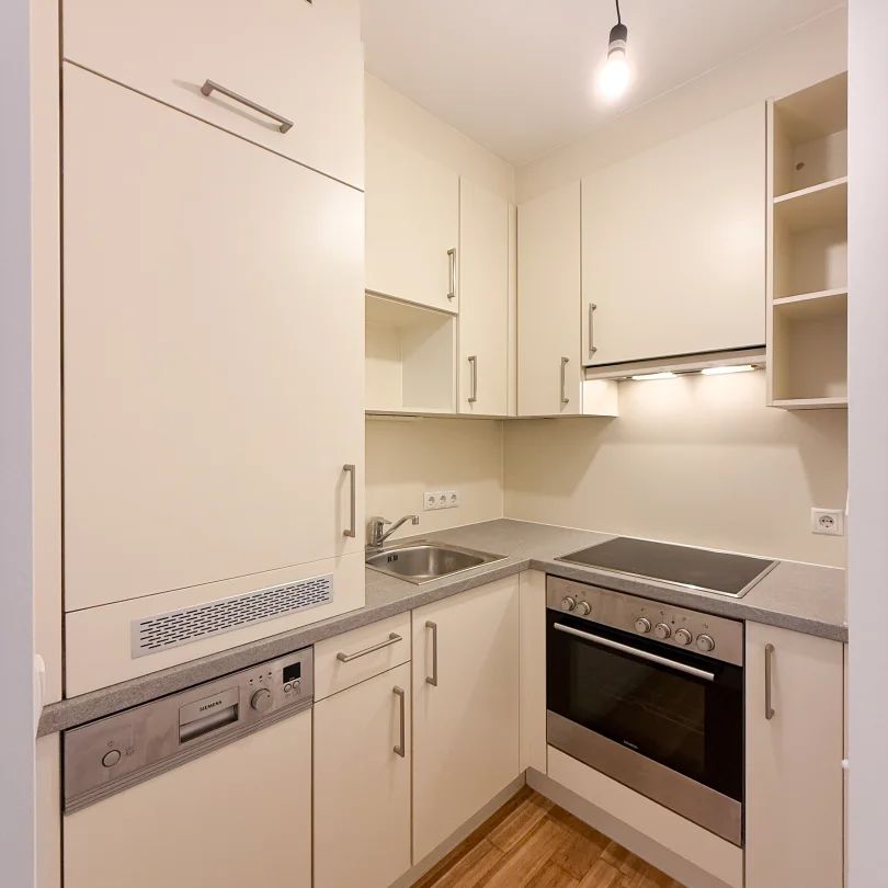 BALKONWOHNUNG! 2-Zimmer Wohnung in 1210 Wien zu vermieten! - Photo 1