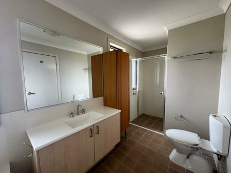 3 Bedroom Home! - Photo 5