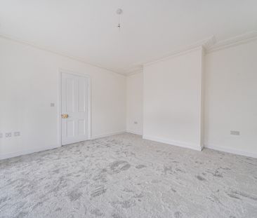 3 bedroom detached house to rent - Photo 6