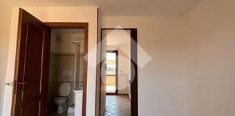 Monolocale in affitto - Photo 2
